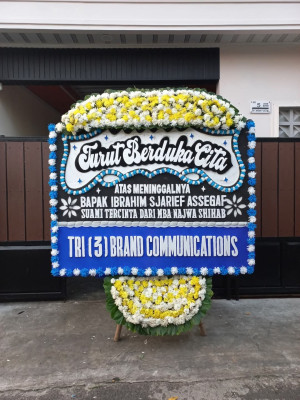 Papan Bunga Duka di Kemboja